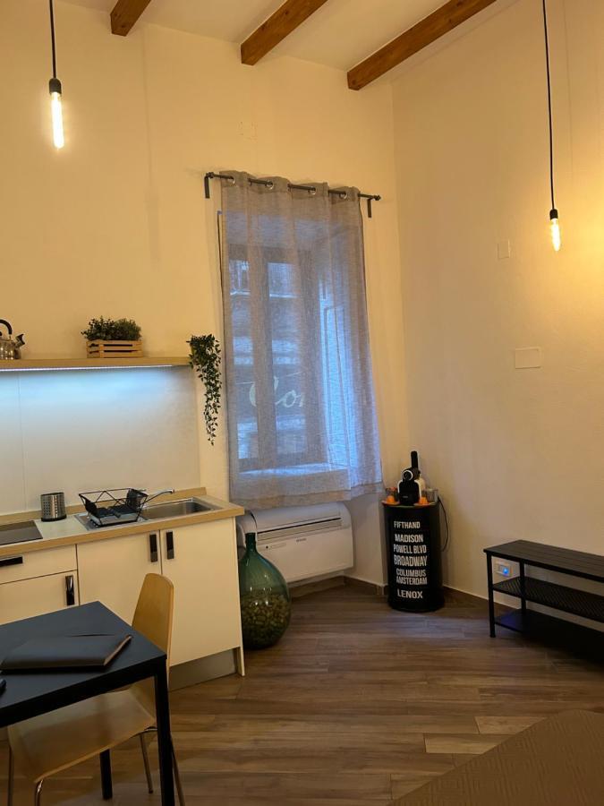 サレルノCasa Vittoriaアパートメント エクステリア 写真