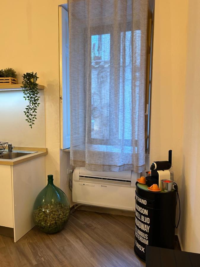 サレルノCasa Vittoriaアパートメント エクステリア 写真