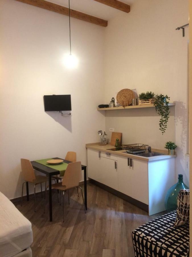 サレルノCasa Vittoriaアパートメント エクステリア 写真